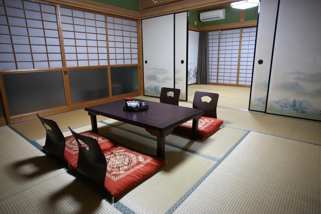 高千穗町 Minshuku Tenhou酒店 外观 照片