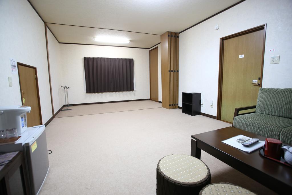 高千穗町 Minshuku Tenhou酒店 外观 照片